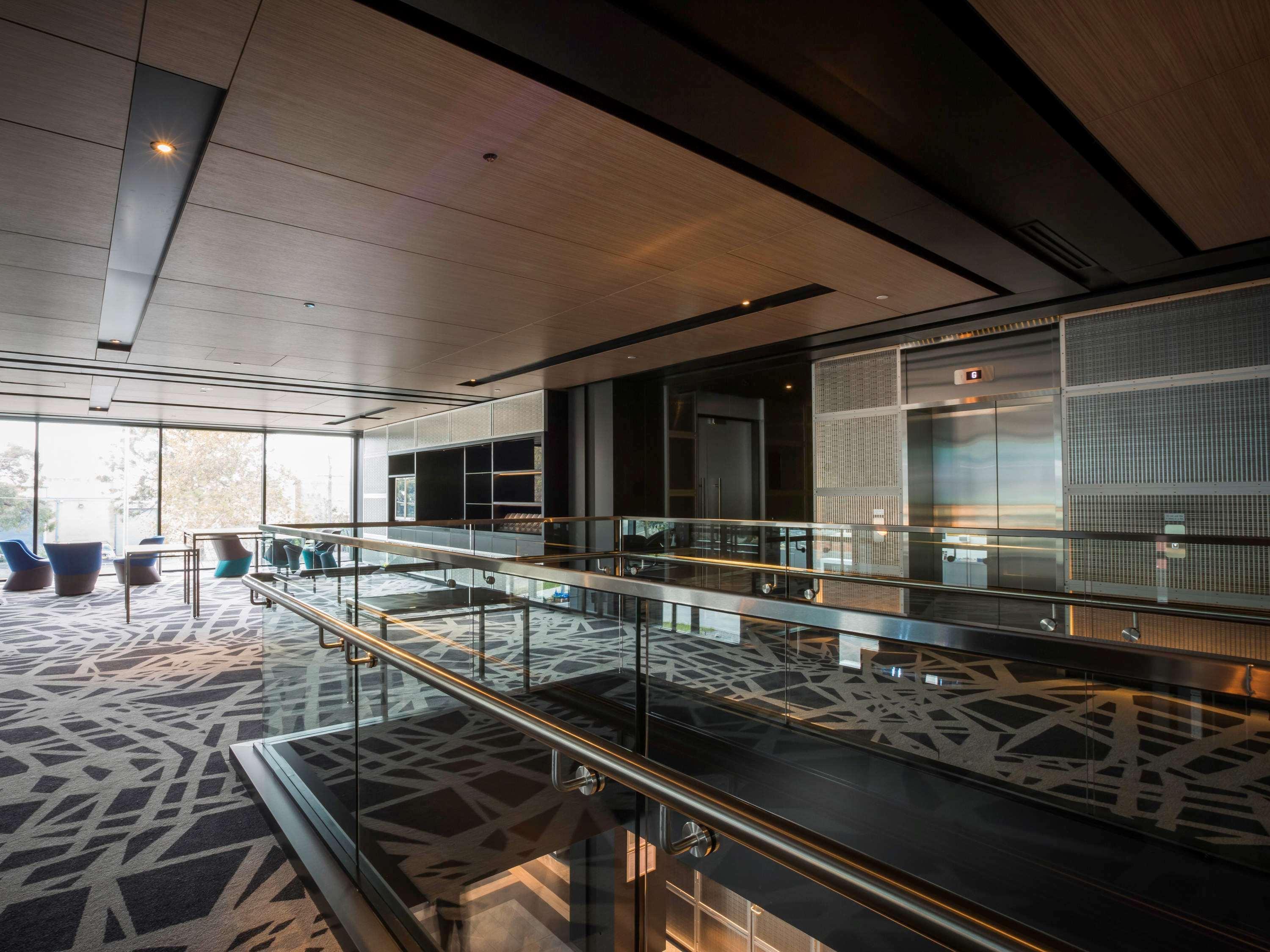 فندق مطار بولمان سيدني المظهر الخارجي الصورة The interior of the lounge