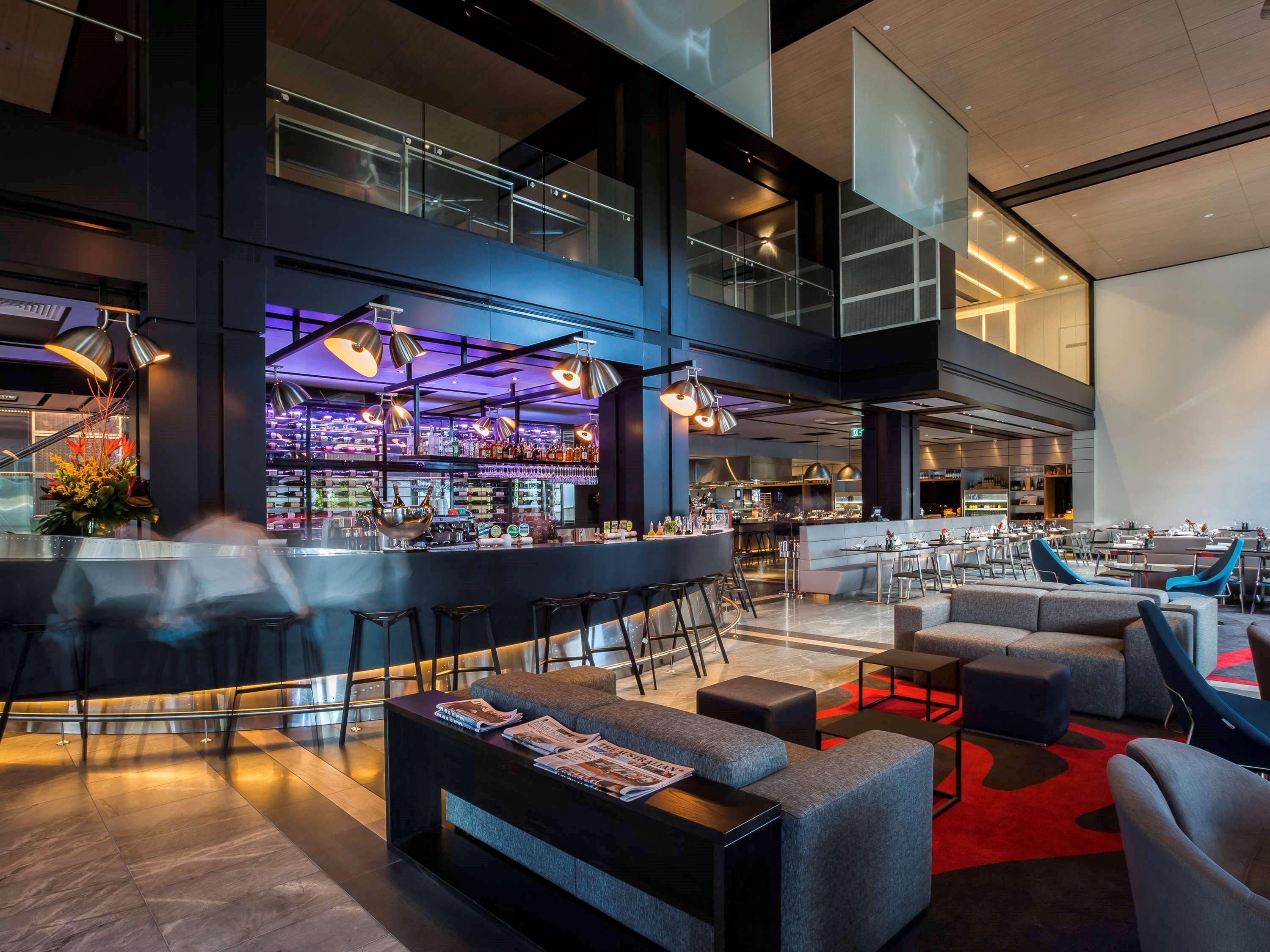 فندق مطار بولمان سيدني المظهر الخارجي الصورة The lounge at the airport