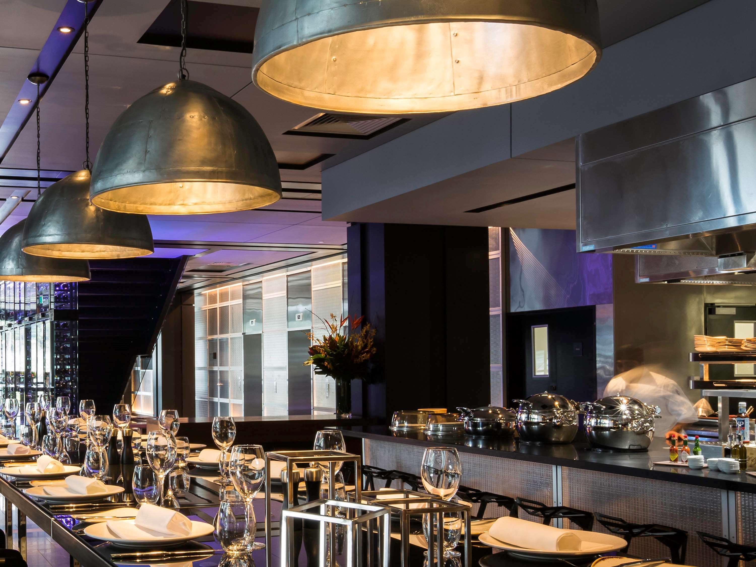 فندق مطار بولمان سيدني المظهر الخارجي الصورة The interior of the restaurant